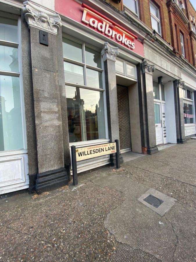 30 Willesden Lane London Exterior photo